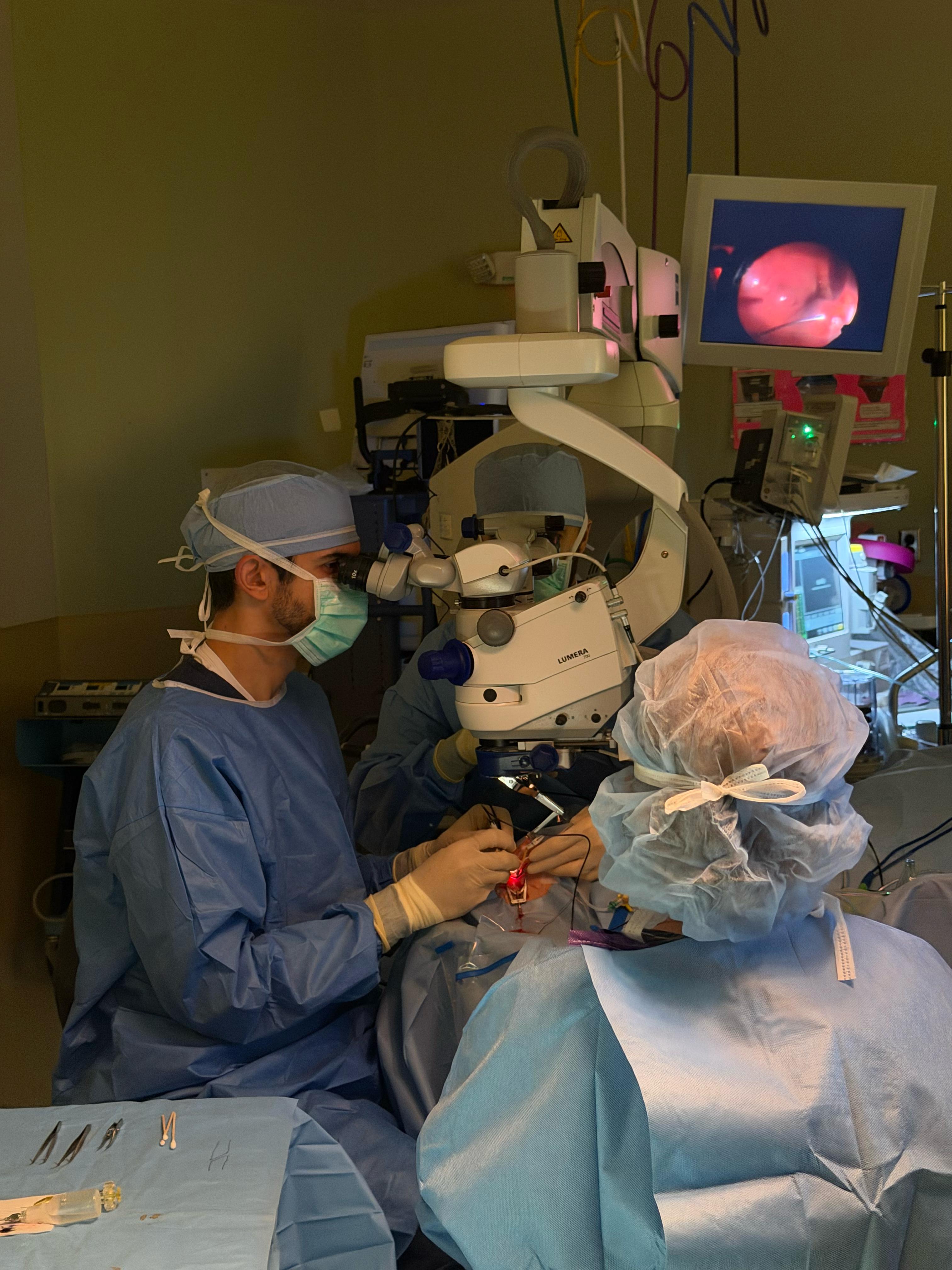 Retina surgery procedure